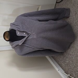 Koolaburra bu UGG, Sweater, size Large, gray